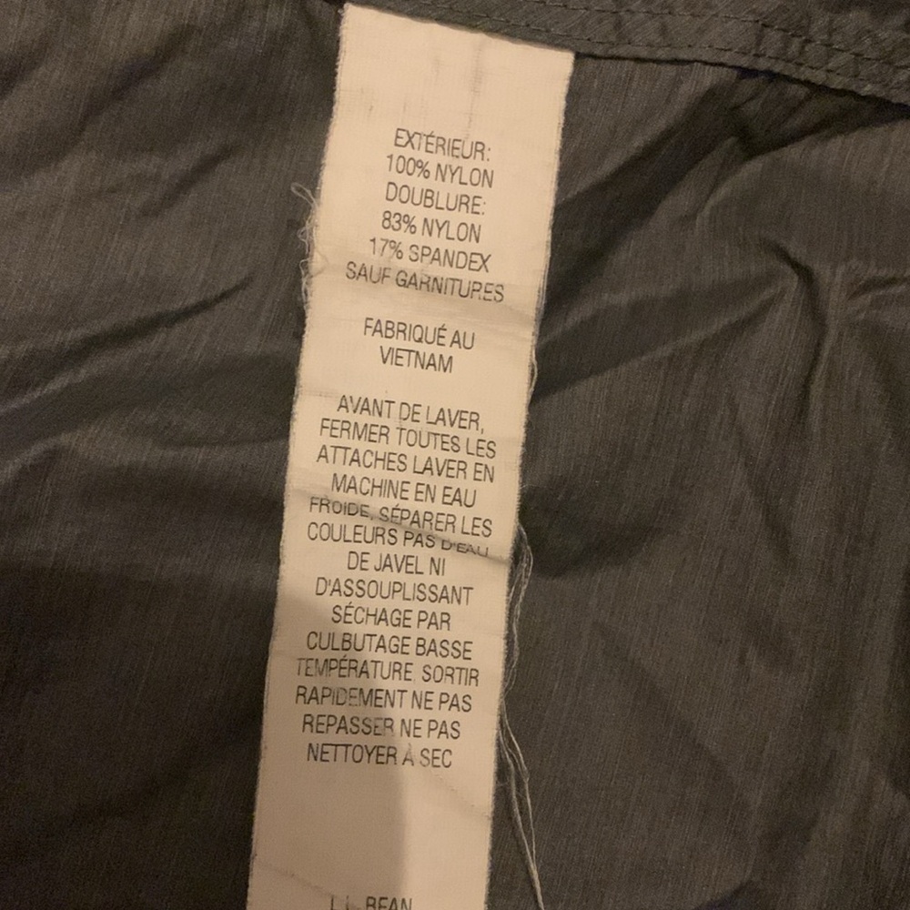 Women’s L.L. Bean Lightweight Windbreaker Medium - Picture 4 of 5